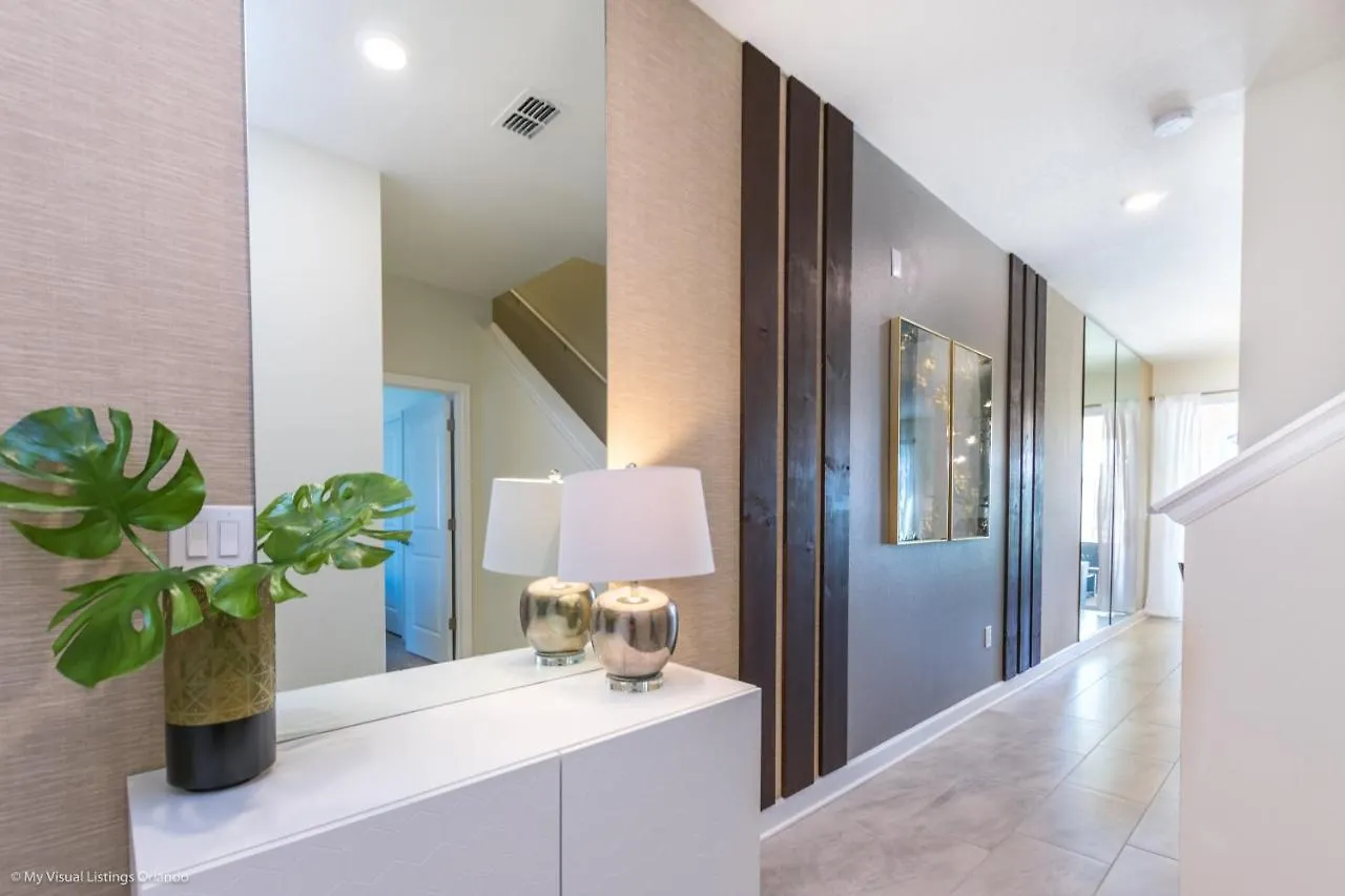 Casa de Férias Lovely Town Home With Splash Pool Davenport